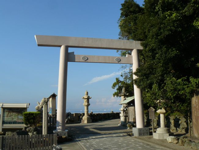 �񌩋��ʐ_��