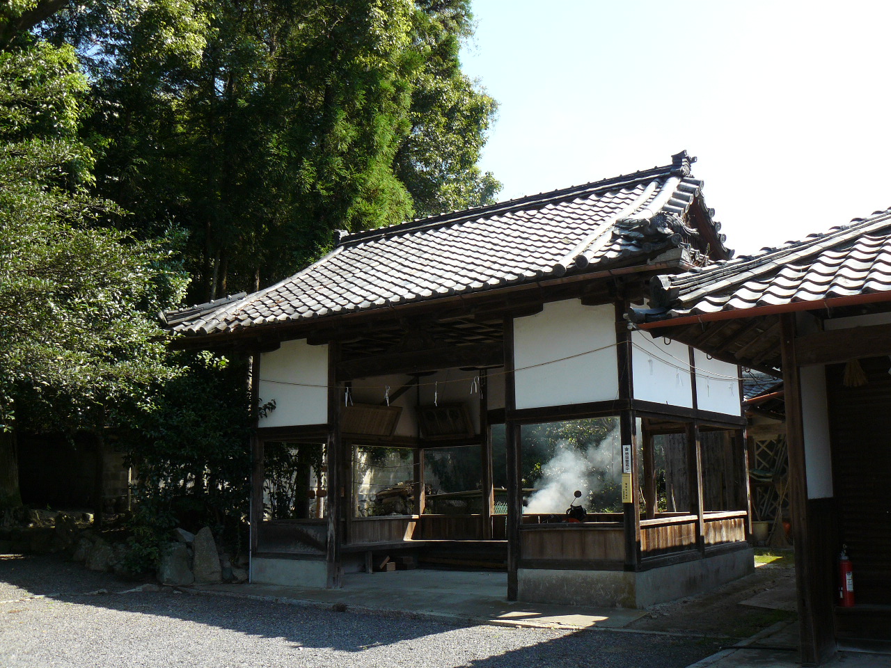 �����_��