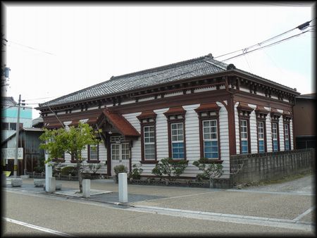 旧上野警察署