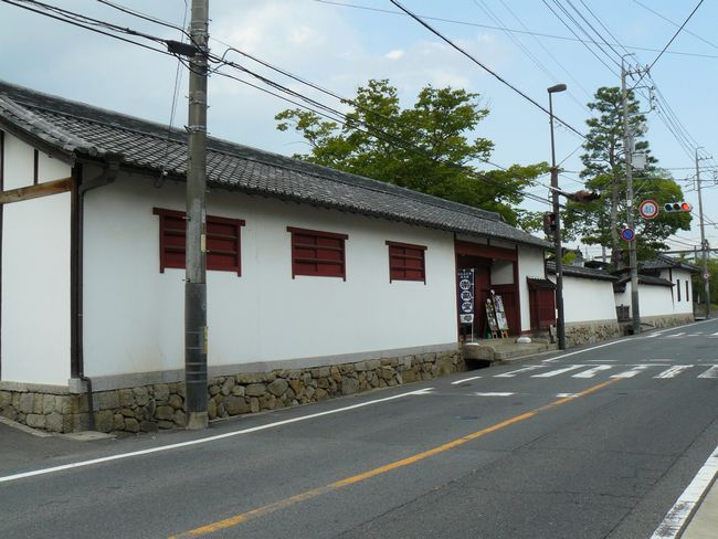 �����L��