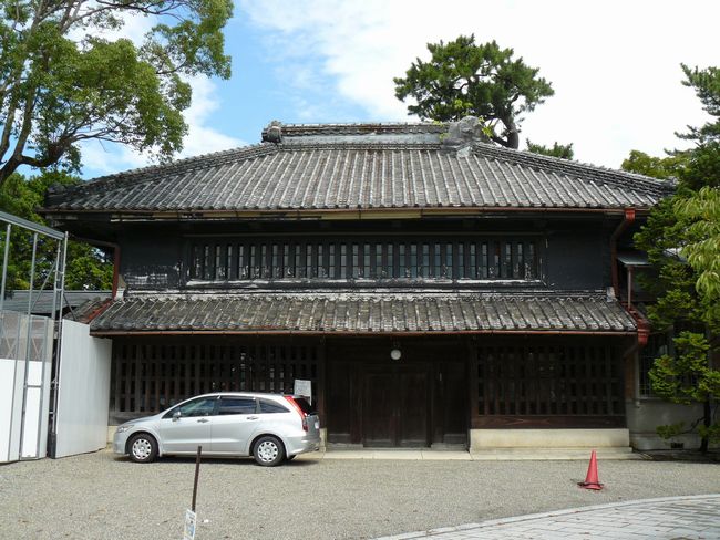 ���ˎ��뉀