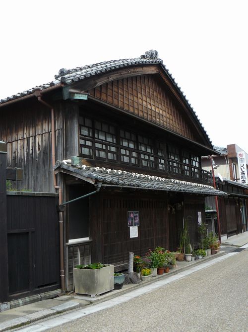 ���܉ƏZ��